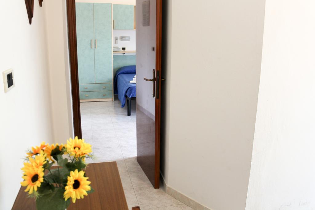 Hotel Buda Белариа-Игеа Марина Стая снимка