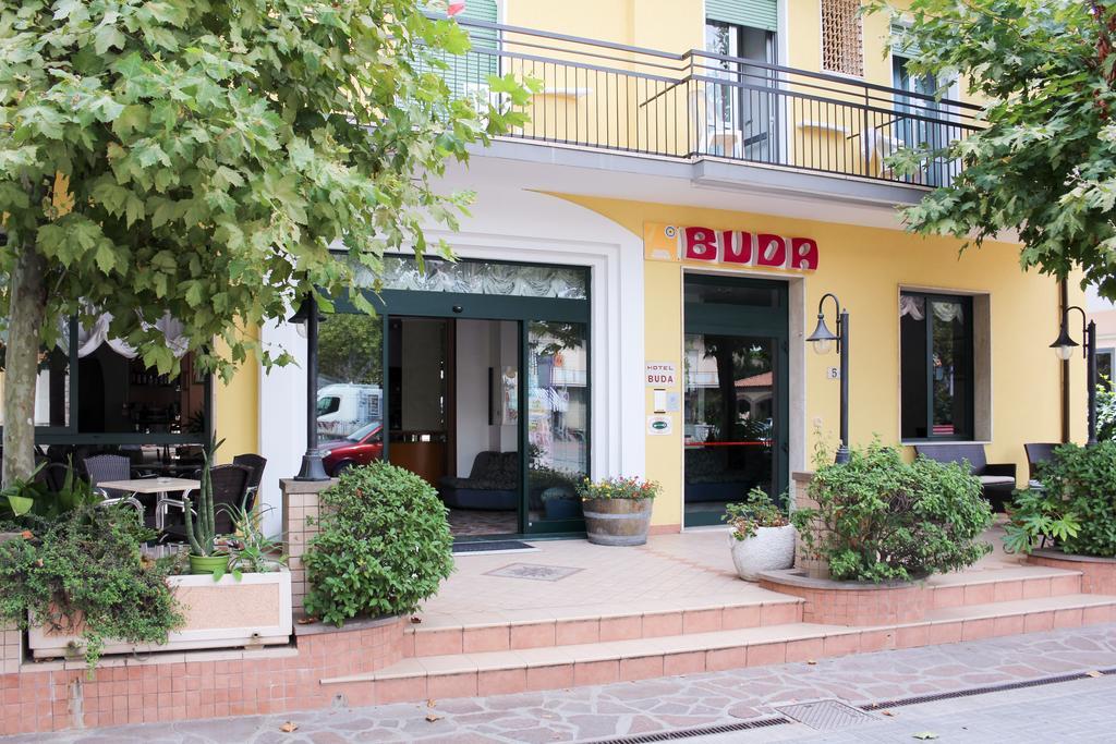 Hotel Buda Белариа-Игеа Марина Екстериор снимка